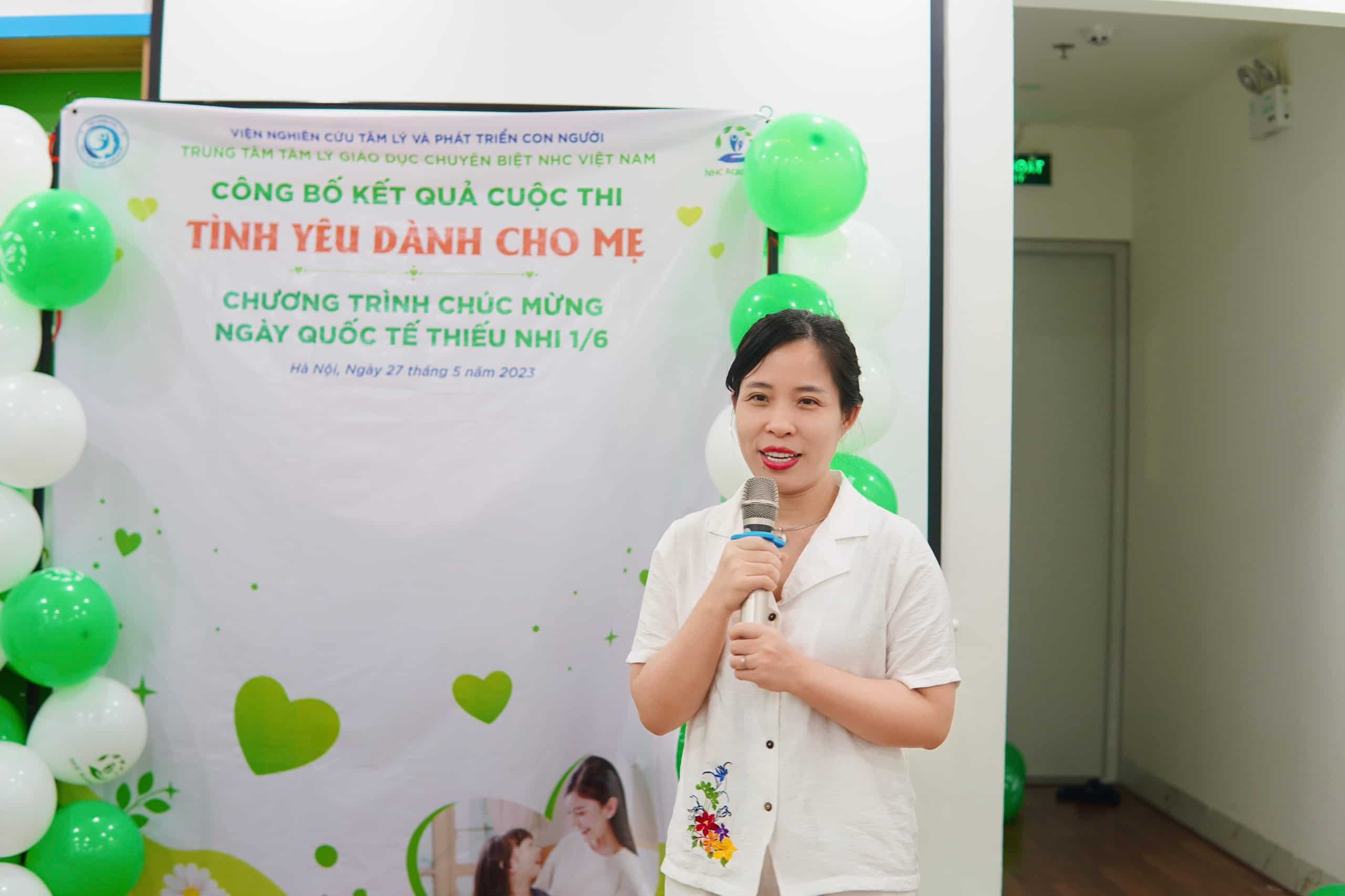 TS. Đinh Thanh Tuyến - Chủ tịch Hội đồng Viện Nghiên cứu Tâm lý và Phát triển Con người chia sẻ tại chương trình