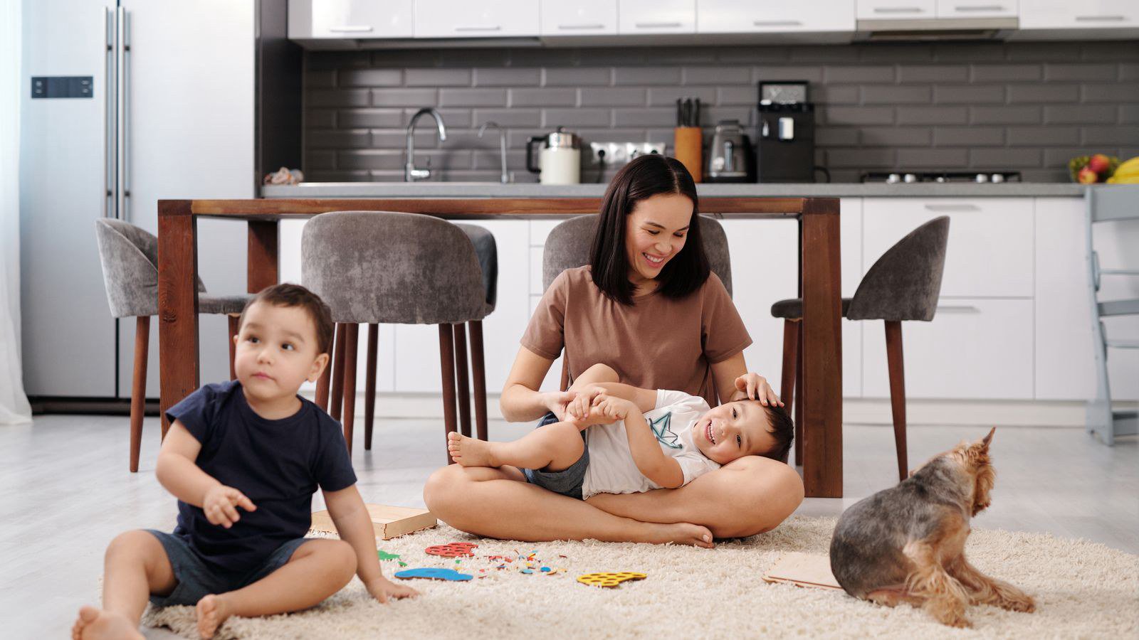 Cách trò chuyện và chơi cùng con Cách trò chuyện và chơi cùng con